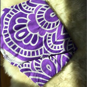 Beach throw (blanket)